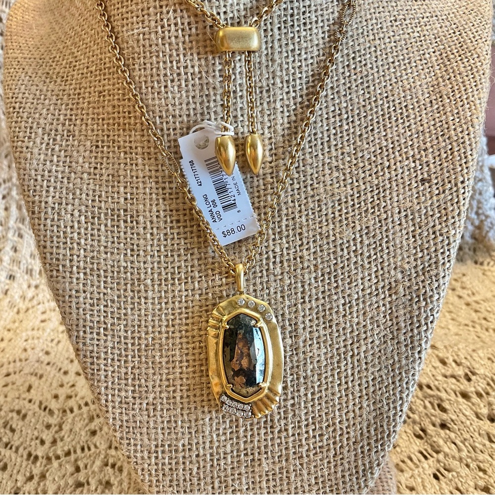 Kendra Scott Anna Necklace in Vintage Gold & Pyrite
